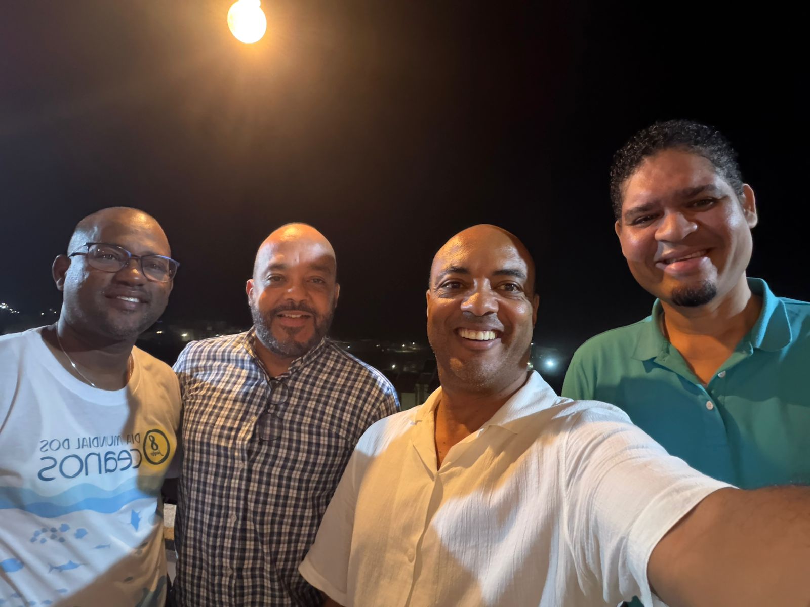 Paulo Veiga com apoiantes